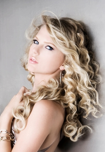 17 Taylor - The Disney Stars