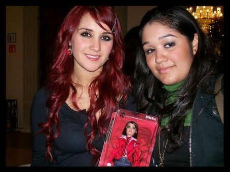 2ejtrot49wrbjerr - Dulce Maria