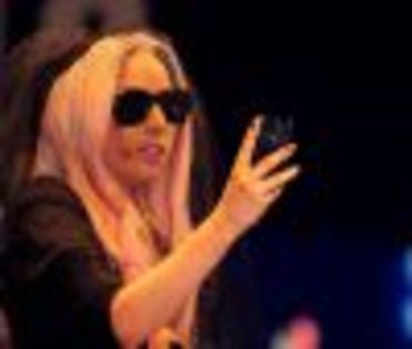 thumb_lady_gaga_004