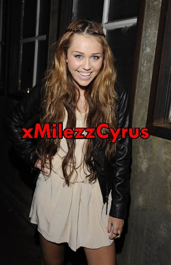 Hannah Montana Wrap Party at Hollywood (5)