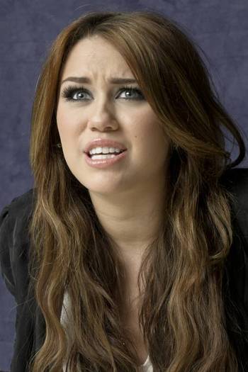 Miley-Cyrus_COM_TheLastSongMunawarHosainPortraitShoot_13March2010_107 - A part of my pics with Miley