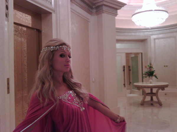 Hello Abu Dhabi! - I Love the Emirates Palace Hotel