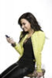 Demy Lovato (25)