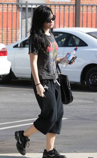 14 - Leaving a Class in North Hollywood - November 6th 2009