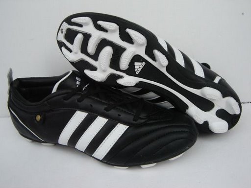 DSC06586 - Football shoes