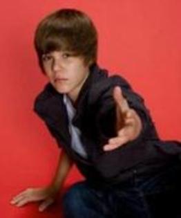 ROOPPPFAZCKXIOILZMC - new pictures of Justin Bieber