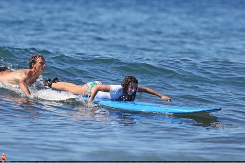 13 - x - Surfing in Hawaii - x