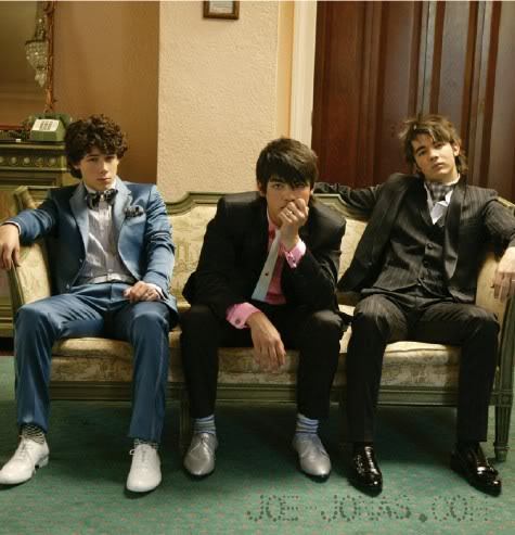 JonasBrothers21[1]