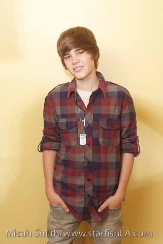 3 - x_Justin_Bieber_Photoshoot_7_x