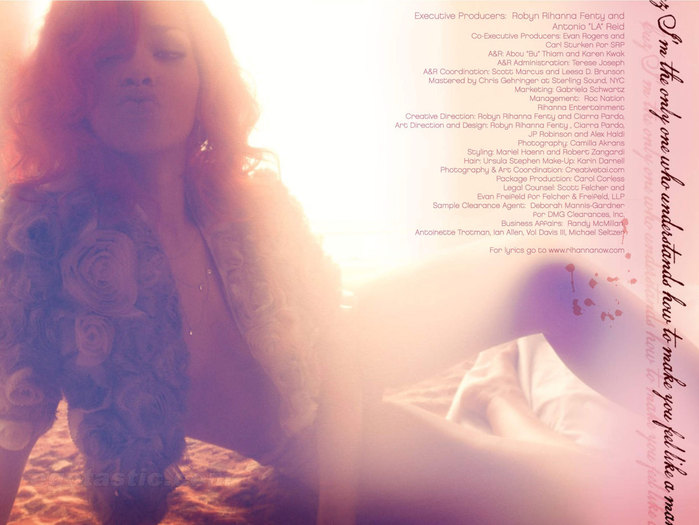 rihanna-loud-album-artwork-12