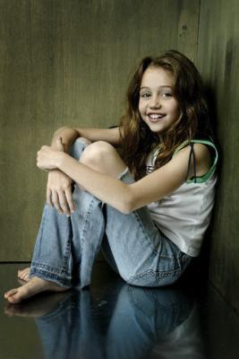 Miley little 6 - Photos with Miley when she was young