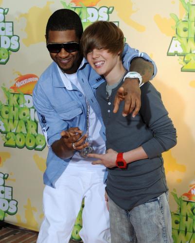  - At Kids Choice Awards 2009