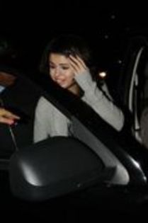 Selly Gomez is my angel (763) - Some pics with Selly