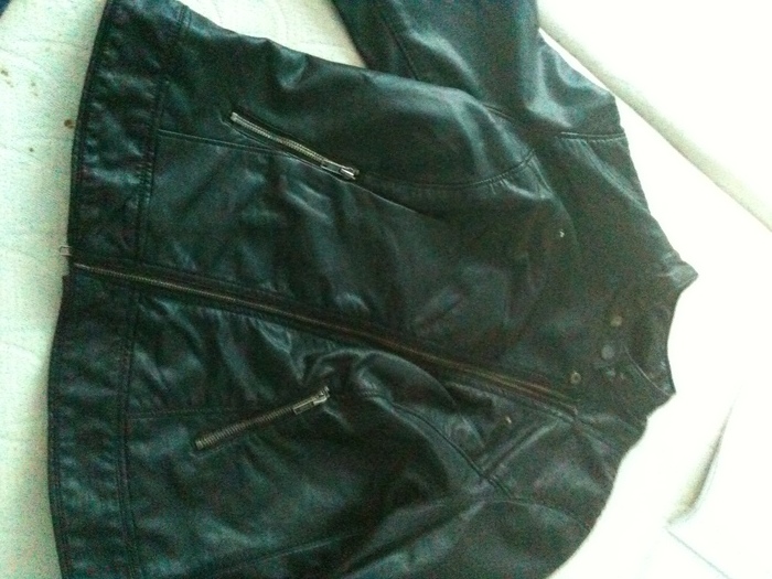 black jacket - 0-Proofs-My jacket-0