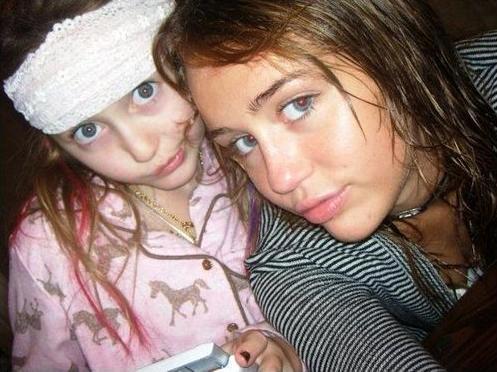 Noah & Mileyz - My Sisters-Miley_and_noah