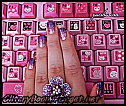  - XnailsX