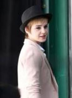 2 - Emma with hats