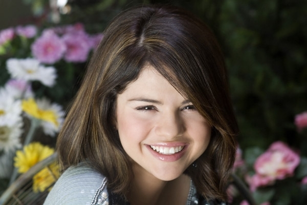 selena-gomez-711140l - xx_Selena gomez