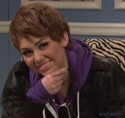 The coolest joke She disguised Justin Bieber - x - For Miley Cyrus - x