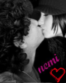 Nemi-Photoshopped-nemi-2271165-255-322 - Demi Lovato and Nick jonas