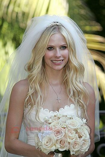 avril_lavigne_wedding - Wedding-Bride Avril
