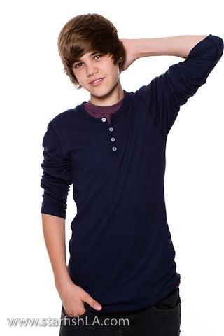 Justin-Photoshoot-justin-bieber-8955493-320-480