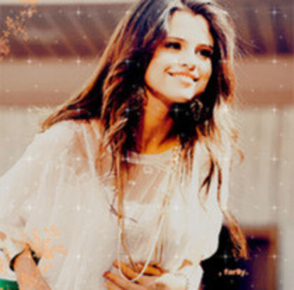 40196411_GIWGBKIHQ - selena gomez glitter and wallpapper