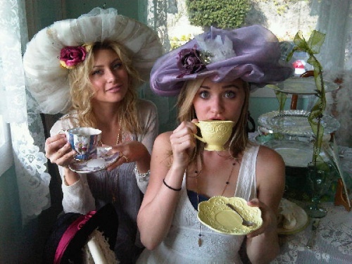 tea party - x_with the best sister_x
