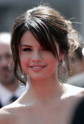 normal_029 - Selena Gomez Award Shows 2OO9 September 12 Arts Emmy Awards