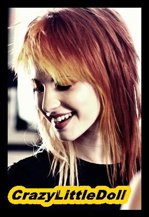 18126490_SFQLMYTLB - Hayley WiLLiams