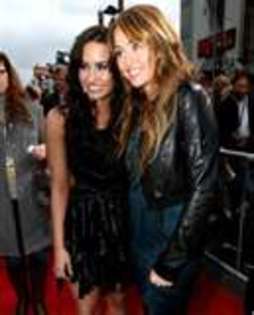 8D - Miley and Demi