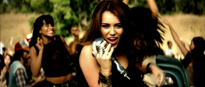 Miley Cyrus - Party In The U.S.A. 049