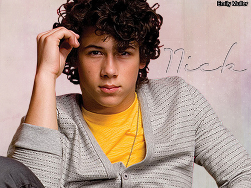 2277972857_4192f8355d - Nick Jonas-00