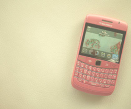 blackberry-cute-fashion-phone-photography-pink-Favim.com-103356_thumb