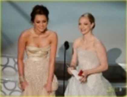 11998433_IXODCGROF - x miley oscar 2010