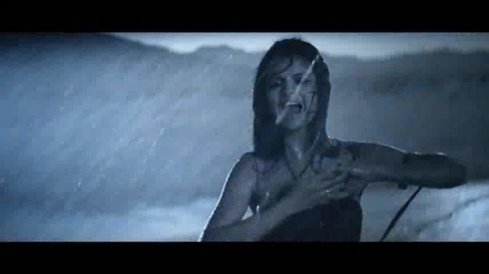 Selena Gomez & The Scene - A Year Without Rain 529