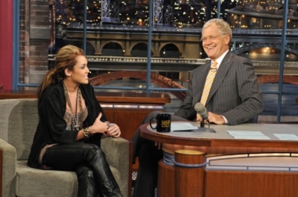 normal_011 - Miley on the late show with Davit Letterman