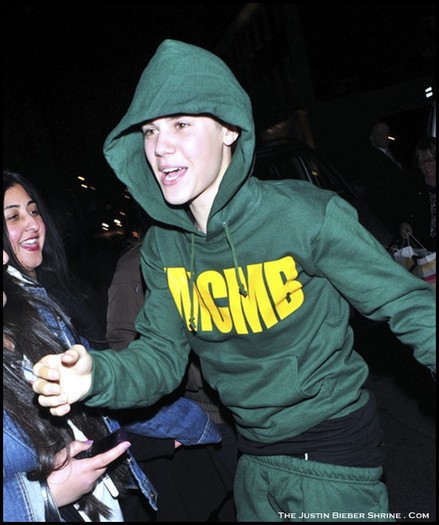 justinbieber-london-march2011-01[1]