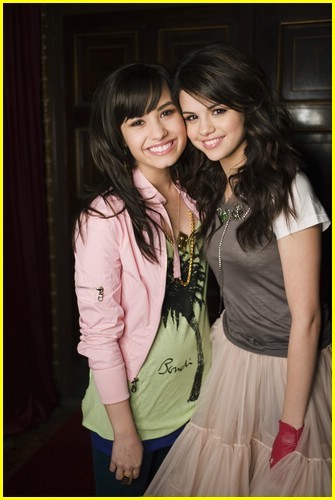 selena-gomez-demi-lovato-one-same-08 - Demi0_Lovato0_My0_Idol0_2_0