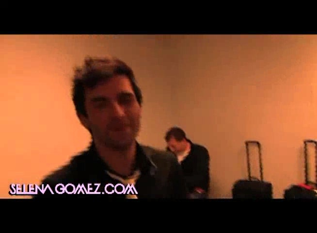 Behind the Scenes Jingle Ball 2010 085 - SG - Selly