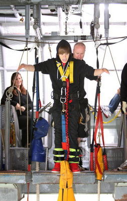 April 27th - Bungee Jumping In New Zealand (24)