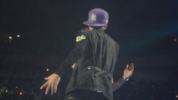 JB's back xD - OMG