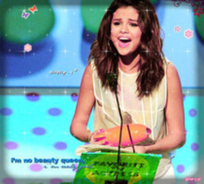 Selly Gomez is my angel (572) - Some pics with Selly