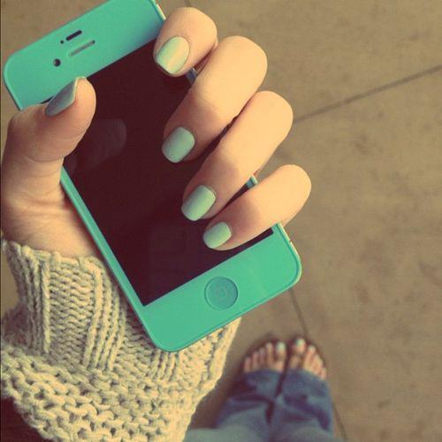 <3- i love the color -<3 - love it