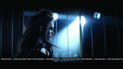 normal_002 - Cant Be Tamed Promotional Video Captures