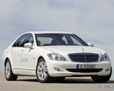 Mercedes_S400-Hybrid_1310