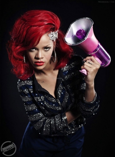 normal_001 (3) - x - Rihanna - x