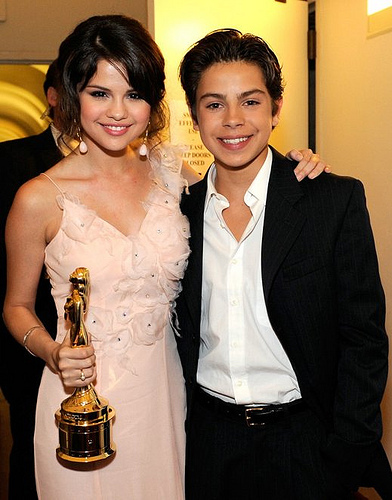 Selena-Gomez-Jake-T-Austin