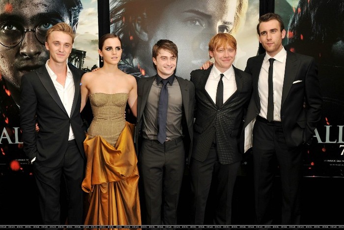 - Harry Potter and Deathly Hallows 2 - (10) - xx - HP7 Part 2-NY Premiere - xx