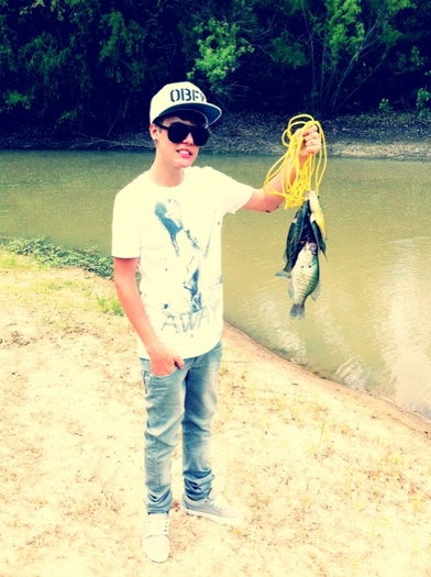 I caught some small ones. Kenny is gonna cook em lol